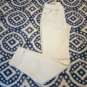 NWT Two by Vince Camuto White Skinny Jeans